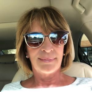 Meet your Posher, Christine